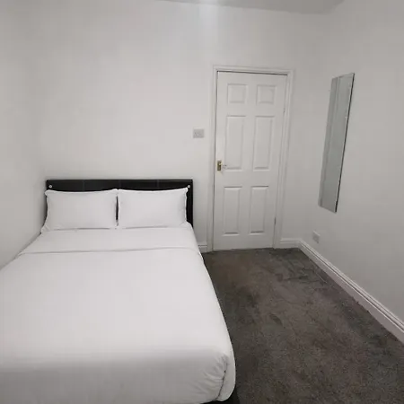 Cozy 1-bed Flat Ideal For Short & Long Manchester