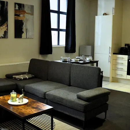 Stylish 2br - Heart Of - Free Parking Daire