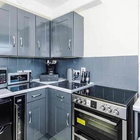 1-bed Flat Hume 5 Min To Mmu & Uom 15 Off Manchester