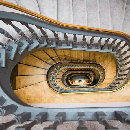 Stylish Modern Escape In The Heart Of Manchester