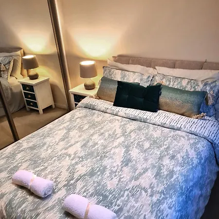 Comfy Manchester City Centre Apartment 2 Bed 2 Bath & Parking Apartmán *