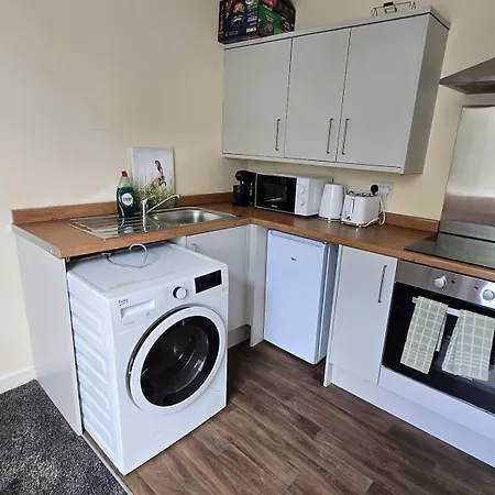 Delightful 1br With Garden & Wifi Apartamento