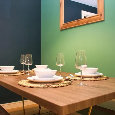 Διαμέρισμα Spacious 2bdr By Torr Group Short Lets & Serviced With Free Underground Allocated Parking Μάντσεστερ