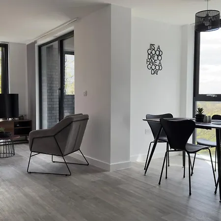 Luxury 2 Bed By Noire Apartman *