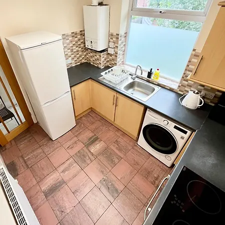 Spacious 2-bed Near Centre * Manchester