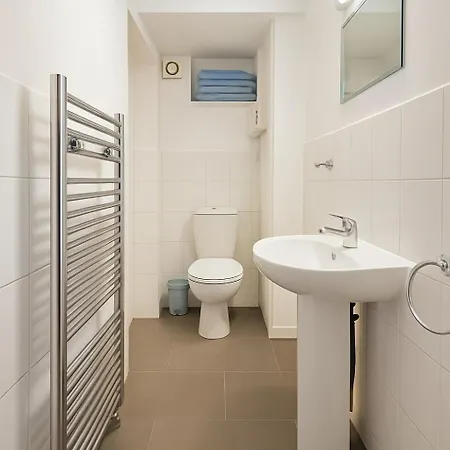 The Little Nest Apartment *