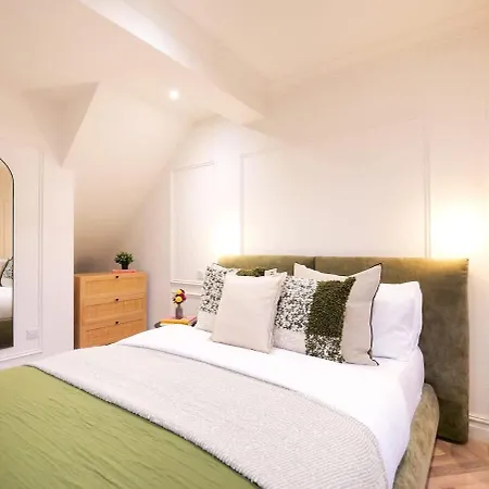 Merino At The Heim * Μάντσεστερ