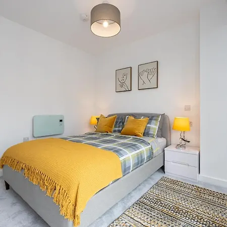 Amalfi 2br Urban Retreat *