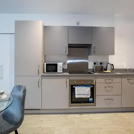 Modern With Balcony In Apartament