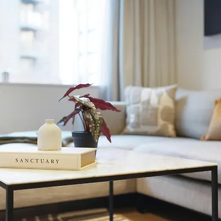 Tranquil & Modern One Bedroom Apartamento