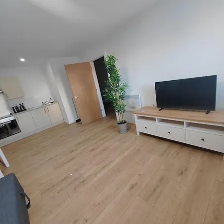 Apartment Fresh 2 Bedroom Flat - Center Delta Point *
