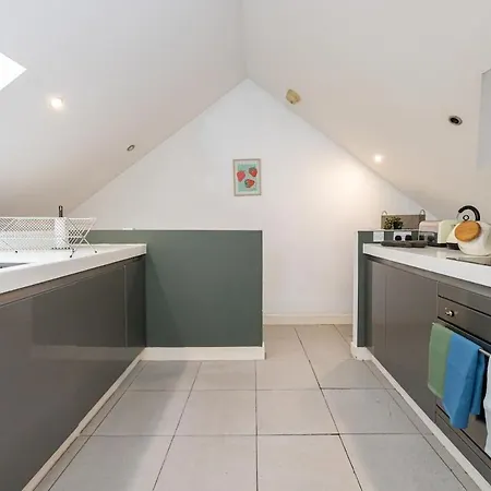 Stylish & Modern 3br - Garden, Parking & Ps5 Manchester