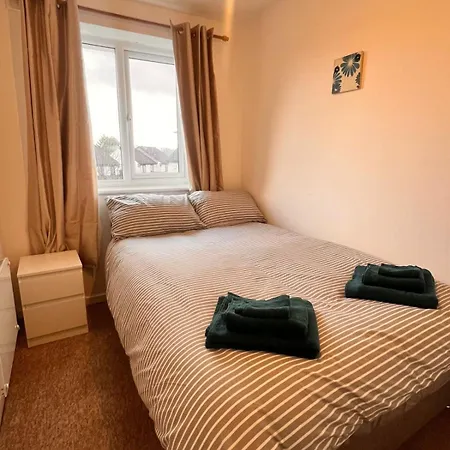 Stylish & Cosy Flat In Prime Location Apartment *