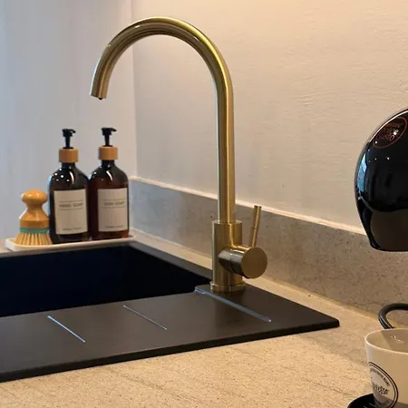 Salford Skyline At Media Апартаменты