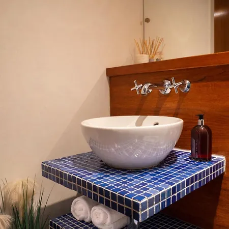 Apartment High-end Modern Two-bedroom Manchester