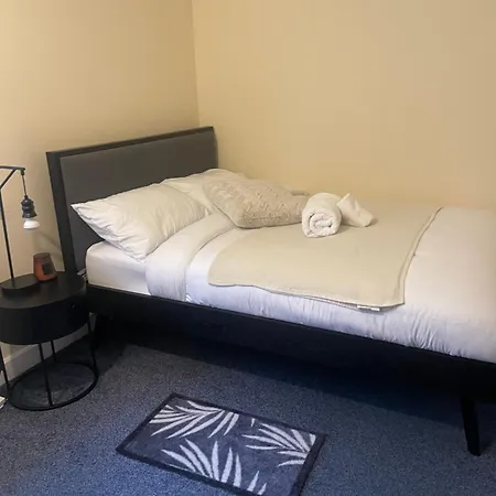 Glowhavenstay * Mánchester