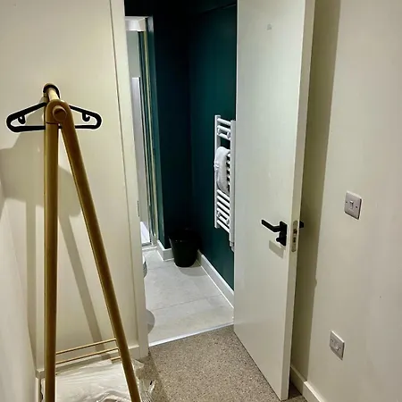 Stylish 2br 3 Baths 6 Guests 아파트