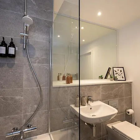 Appartamento Skyline 2br Centre