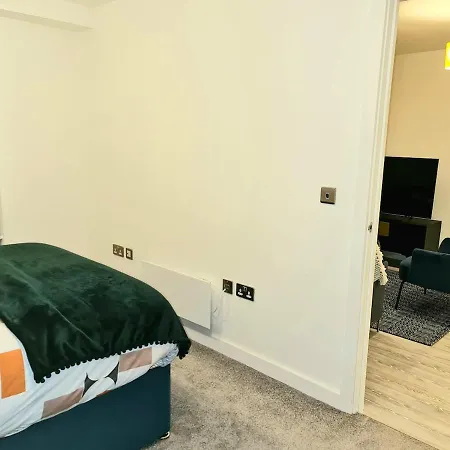 Luxury 2 Bed Apartment, Kingsize Beds, 2 Bathrooms Daire Manchester