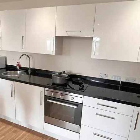 Modern 2-bed Living With Private Balcony Apartmán Manchester