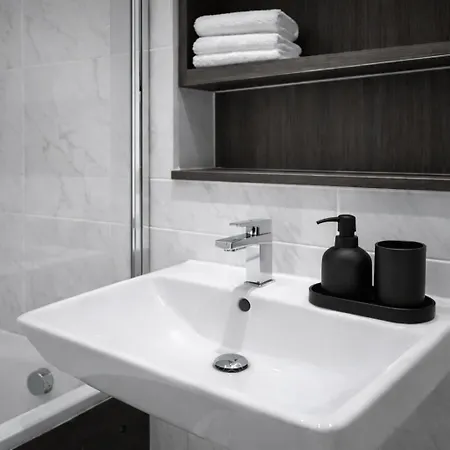 Appartamento Luxury Deansgate 2Br Apartment With City Views Sleeps 4 Long-Stay Disc Available *