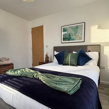 Lejlighed The Haven - 2 Bed Cozy - Sleeps 6 - Private Parking Manchester