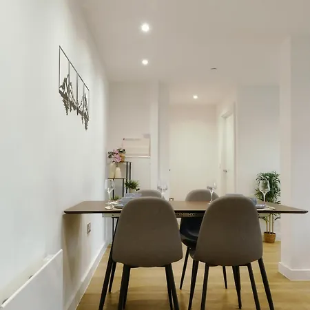 The Cleworth Apartment