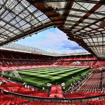 Prime Salford 1Br • Free Parking • City Access *