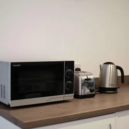 Daire Bright 1 Bed In W Balcony *