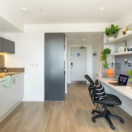 Appartamento For Students Only Luxury In Salford Manchester