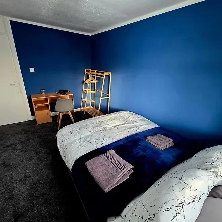 Cosy Modern 1 Bed Near Coop Live And Etihad Stadium *