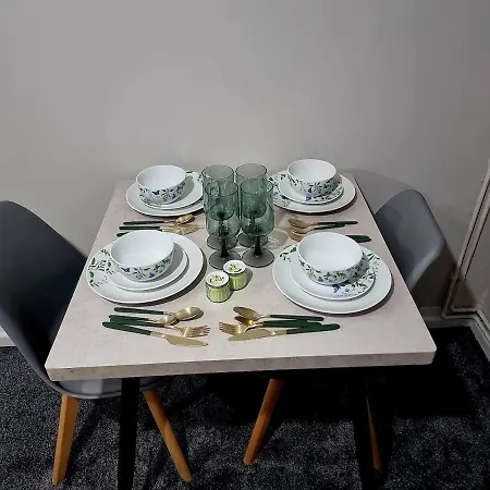 Daire Cosy Modern 1 Bed Near Coop Live And Etihad Stadium Manchester