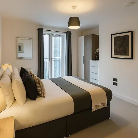 Lovely Abode - Amazing Views - Parking Apartamento Mánchester