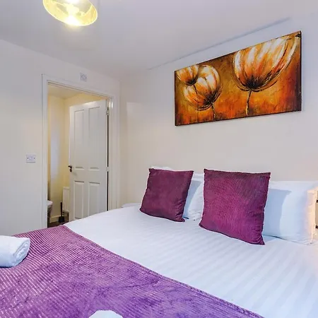 Contemporary Luxe - Lawnswood Lodge - Premium 3Br For Business & Leisure Stay Near Etihad & City Centre - Hosted By Parydise Properties *