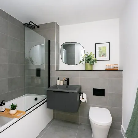 Bluebird Luxury Manchester