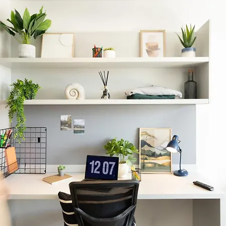 For Students Only Luxury In Salford Daire *