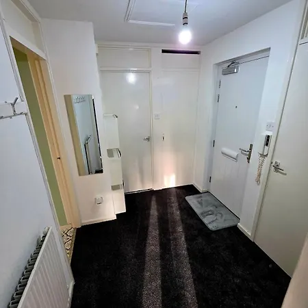 Cosy Modern 1 Bed Near Coop Live And Etihad Stadium Apartment