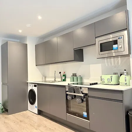 2 Bedroom In Centre 公寓 *