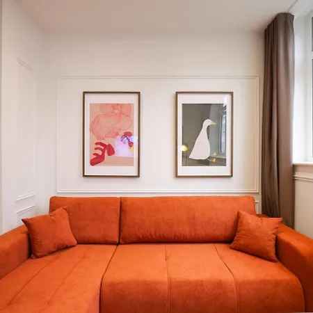 Calico At The Heim Appartement