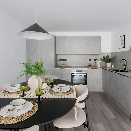 Bluebird Luxury Manchester