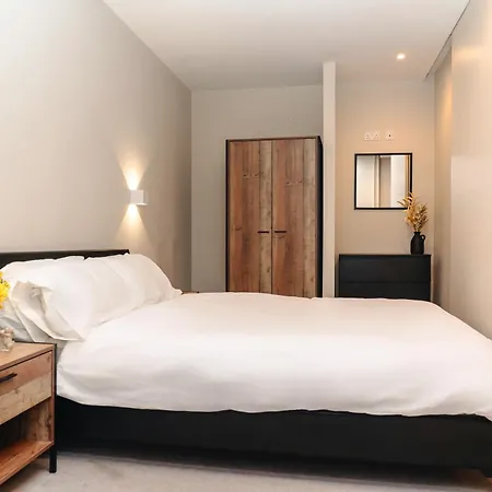 דירה Stylish 2bed Balcony & View Centre *