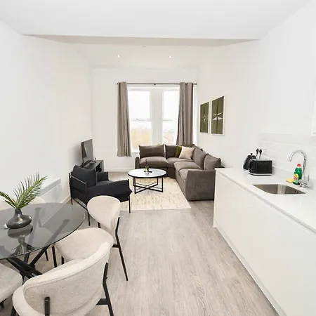 Spacious & Bright 1bed Nr Etihad Stadium *