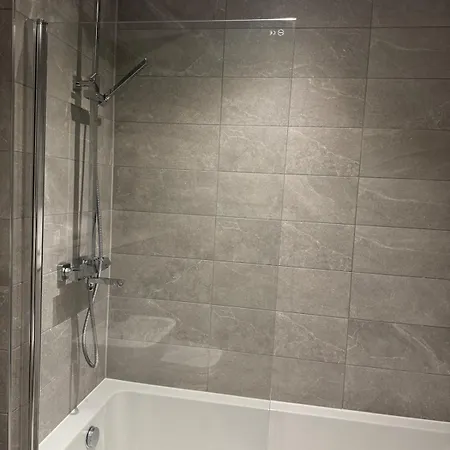 Luxury City Apartment Manchester With Gym & Parking Apartamento *