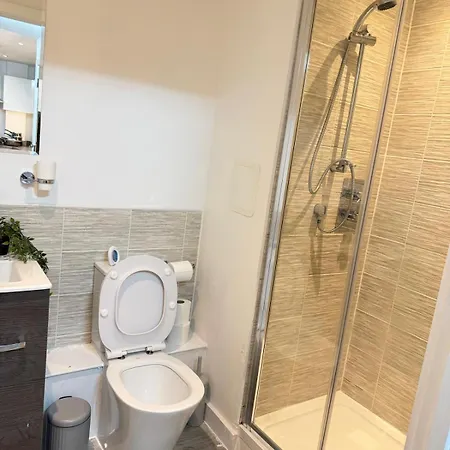 Appartamento Mega12 Luxury Modern At Centre,2 Bath, 2 Toilets, 2 King Beds,-free Car Park