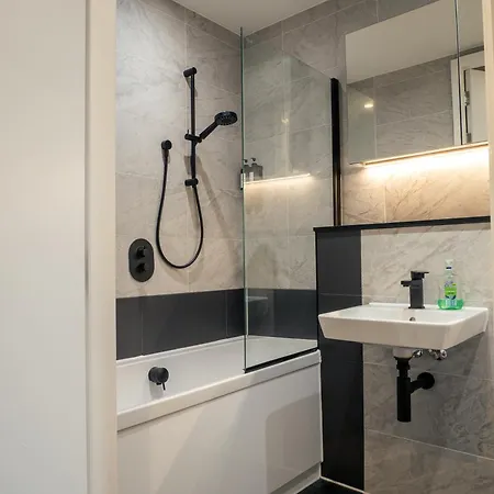 Equinox 5 Mins From Victoria Station Apartamento *