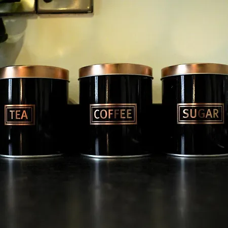 Stylish 2br - Heart Of - Free Parking Apartamento