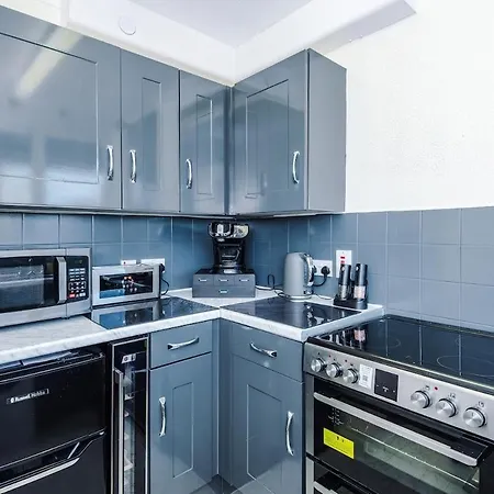 1-bed Flat Hume 5 Min To Mmu & Uom 15 Off Manchester