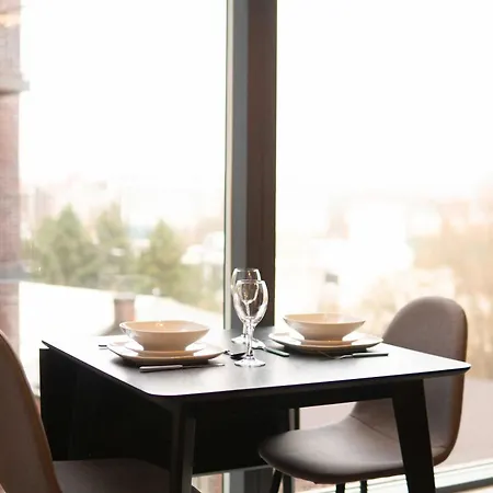 Bright 1 Bed In W Balcony Daire *