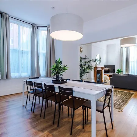 Perfect Getaway At Smedley House