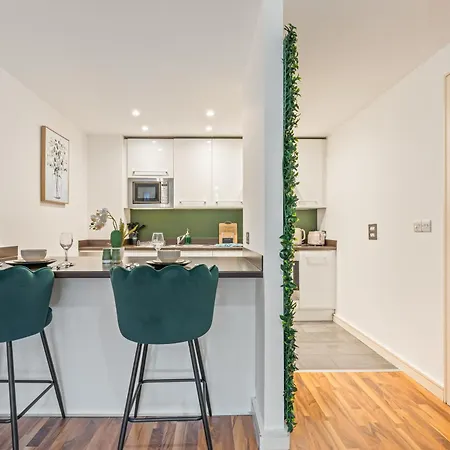 2-bed Apt-sleeps 5-long Stays-oxford St * Mánchester